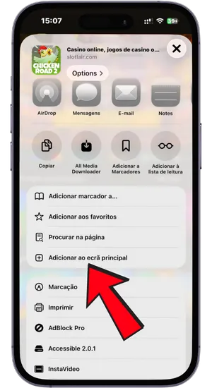 Ícone do menu Partilhar no Safari para o Chicken Road 2